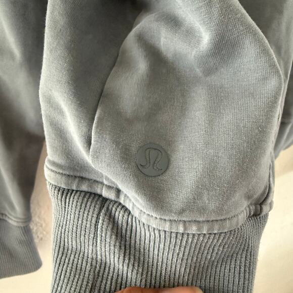 Lululemon Scuba Pullover Hoodie Sweater Washed Blue Women’s Size 6 - Picture 7 of 9